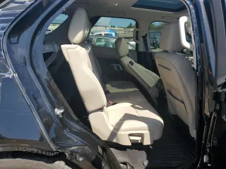 2017 Land Rover Discovery HSE with VIN SALRRBBK8HA030790, listed as a Copart auction lot 50557044 with 130,710 mi miles. Bid and sale history available at carsss.com. Image 10.