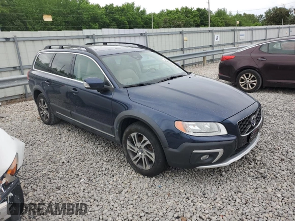2015 Volvo XC70 T5 Drive-E Premier with VIN YV440MBK6F1221559, listed as a Copart auction lot 54736165 with 187,520 mi miles and Clean Title. Bid and sale history available at DreamBid. Image 4.
