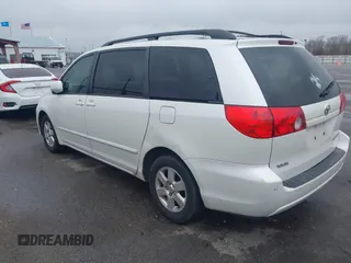 2010 Toyota Sienna XLE with VIN 5TDYK4CC1AS330349, listed as a IAAI auction lot 41607065 with 258,145 mi miles and . Bid and sale history available at carsss.com. Image 14.