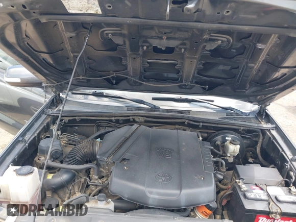 2013 Toyota Tacoma with VIN 3TMLU4EN0DM130912, listed as a IAAI auction lot 42682150 with 166,503 mi miles and . Bid and sale history available at DreamBid. Image 10.