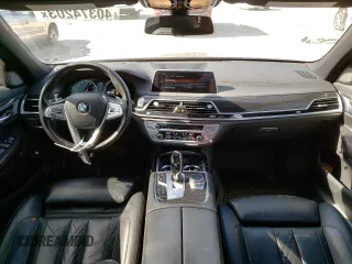 2016 BMW 7 Series 750i xDrive with VIN WBA7F2C58GG415596, listed as a Copart auction lot 40374203 with 91,226 mi miles. Bid and sale history available at carsss.com. Image 8.