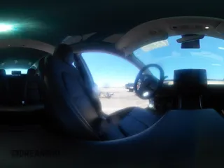 2020 Tesla Model 3 Standard Range Plus z VIN 5YJ3E1EA6LF659311, wystawiony jako IAAI lot #42363341 z przebiegiem 96 378 mil mil oraz . Historia ofert i sprzedaży dostępna na DreamBid. Obrazek 21.