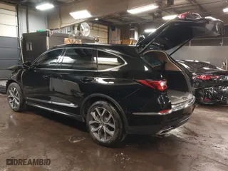 2024 Acura MDX w/Technology Package with VIN 5J8YE1H41RL010101, listed as a IAAI auction lot 41510582 with 14,752 mi miles. Bid and sale history available at carsss.com. Image 3.