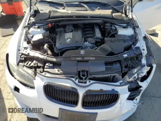 2011 BMW 3 Series 328i z VIN WBAKE5C55BE755050, wystawiony jako Copart lot #45575455 z przebiegiem 148 301 mil mil oraz Szkoda całkowita • Salvage title. Historia ofert i sprzedaży dostępna na DreamBid. Obrazek 13.