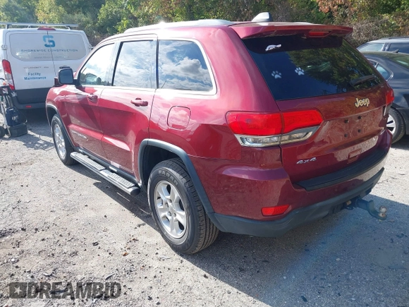 2014 Jeep Grand Cherokee Altitude with VIN 1C4RJFAG3EC477952, listed as a IAAI auction lot 40446154 with 35,573 mi miles. Bid and sale history available at carsss.com. Image 3.