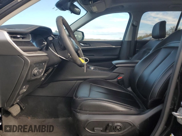 2024 Jeep Grand Cherokee with VIN 1C4RJYB66RC681295, listed as a Copart auction lot 49209175 with 17,334 mi miles and Salvage title. Bid and sale history available at DreamBid. Image 7.