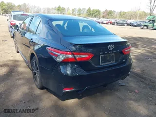 2018 Toyota Camry LE with VIN 4T1B11HK9JU115557, listed as a IAAI auction lot 42087452 with 185,752 mi miles. Bid and sale history available at carsss.com. Image 16.