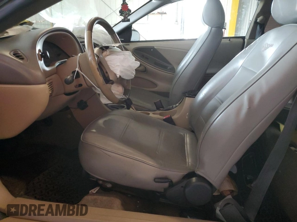 2003 Ford Mustang Standard z VIN 1FAFP404X3F342630, wystawiony jako Copart lot #66846924 z przebiegiem 191 297 mil mil oraz Szkoda całkowita • Salvage title. Historia ofert i sprzedaży dostępna na DreamBid. Obrazek 7.