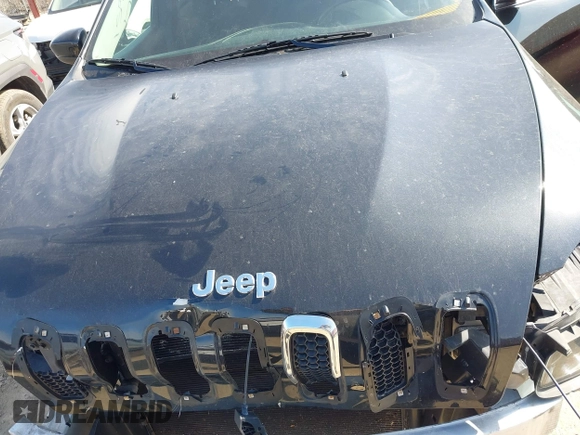 2015 Jeep Cherokee North with VIN 1C4PJMCS4FW792918, listed as a IAAI auction lot 41748651 with 107,034 mi miles. Bid and sale history available at carsss.com. Image 10.