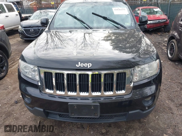 2012 Jeep Grand Cherokee Laredo with VIN 1C4RJEAG0CC316823, listed as a IAAI auction lot 41846479 with 215,317 mi miles. Bid and sale history available at carsss.com. Image 6.