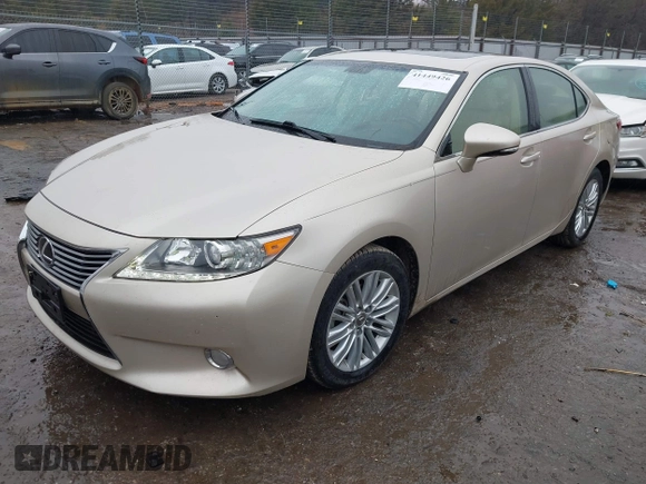 2013 Lexus ES 250 с VIN JTHBK1GG8D2022588, выставлен на аукционе IAAI как лот 41449426 с пробегом 62 232 миль миль и . История ставок и продаж доступна на DreamBid. Изображение 2.