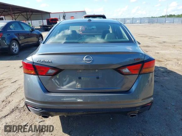 2024 Nissan Altima SR z VIN 1N4BL4CV7RN391989, wystawiony jako IAAI lot #42373504 z przebiegiem 34 653 mil mil oraz . Historia ofert i sprzedaży dostępna na DreamBid. Obrazek 16.