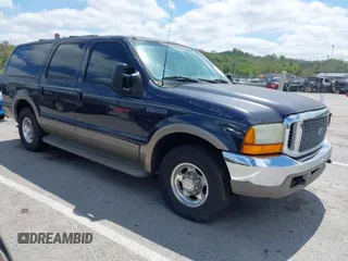 2001 Ford Excursion Limited z VIN 1FMNU42S81EA48569, wystawiony jako IAAI lot #42089019 z przebiegiem 129 755 mil mil oraz . Historia ofert i sprzedaży dostępna na DreamBid. Obrazek 1.