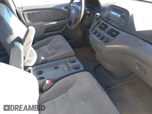 2005 Honda Odyssey LX with VIN 5FNRL382X5B097268, listed as a IAAI auction lot 40809971 with 286,685 mi miles and . Bid and sale history available at DreamBid. Image 5.