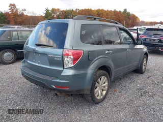 2013 Subaru Forester 2.5X Premium with VIN JF2SHADC1DH443259, listed as a IAAI auction lot 40685983 with 144,365 mi miles. Bid and sale history available at carsss.com. Image 4.