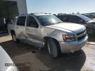 2011 Chevrolet Avalanche LS with VIN 3GNMCEE0XBG121414, listed as a Copart auction lot 47213405 with 143,289 mi miles and Salvage Title. Bid and sale history available at carsss.com. Image 4.
