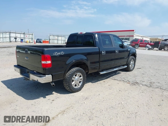 2007 Ford F-150 XLT with VIN 1FTPW14507FB71637, listed as a IAAI auction lot 42080446 with 224,256 mi miles. Bid and sale history available at carsss.com. Image 4.