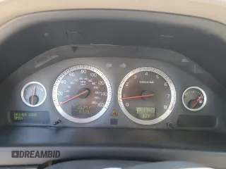 2006 Volvo S80 с VIN YV1TS592861446838, выставлен на аукционе Copart как лот 56384365 с пробегом 85 271 миль миль и Списание • Salvage title. История ставок и продаж доступна на DreamBid. Изображение 9.