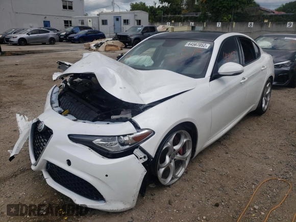 2019 Alfa Romeo Giulia Ti Sport with VIN ZARFAMBN5K7604456, listed as a Copart auction lot 64567052 with 40,097 mi miles. Bid and sale history available at carsss.com. Image 2.