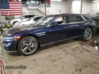 2023 Genesis G90 z VIN KMTFB4SD5PU008286, wystawiony jako Copart lot #43015795 z przebiegiem 10 556 mil mil oraz Szkoda całkowita • Salvage title. Historia ofert i sprzedaży dostępna na DreamBid. Obrazek 1.