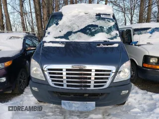 2012 Freightliner Sprinter with VIN WCDPE7CC0C5696447, listed as a Copart auction lot 81990694 with Not Provided miles and Clean Title. Bid and sale history available at DreamBid. Image 5.