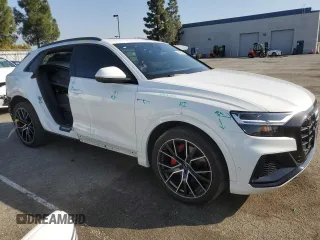 2019 Audi Q8 Premium Plus with VIN WA1EVAF1XKD041089, listed as a Copart auction lot 44420035 with 76,508 mi miles and Salvage Title. Bid and sale history available at carsss.com. Image 4.