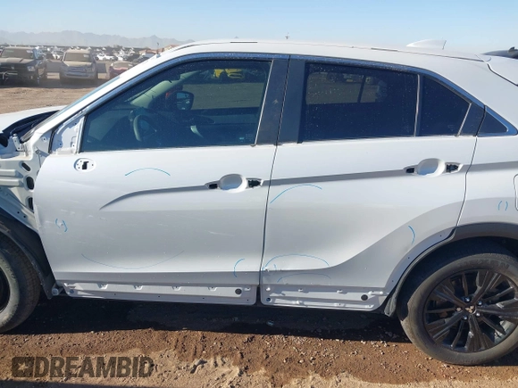 2022 Mitsubishi Eclipse Cross LE с VIN JA4ATVAA0NZ013828, выставлен на аукционе IAAI как лот 41521370 с пробегом 56 350 миль миль и . История ставок и продаж доступна на DreamBid. Изображение 15.