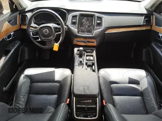 2024 Volvo XC90 with VIN YV4062PK9R1164871, listed as a Copart auction lot 55235605 with 56,515 mi miles and Clean title. Bid and sale history available at DreamBid. Image 8.
