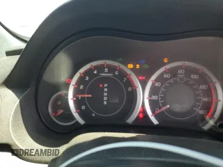 2013 Acura TSX Special Edition с VIN JH4CU2F84DC010253, выставлен на аукционе Copart как лот 58779715 с пробегом 176 206 миль миль и Списание • Salvage title. История ставок и продаж доступна на DreamBid. Изображение 9.