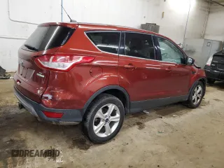 2016 Ford Escape SE z VIN 1FMCU0G9XGUB59807, wystawiony jako Copart lot #57920065 z przebiegiem 124 482 mil mil oraz Szkoda całkowita • Salvage title. Historia ofert i sprzedaży dostępna na DreamBid. Obrazek 3.