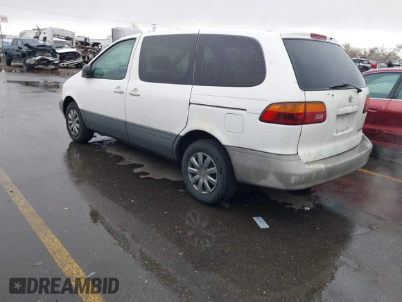 1999 Toyota Sienna CE with VIN 4T3ZF19C0XU169353, listed as a IAAI auction lot 41534196 with 189,783 mi miles. Bid and sale history available at carsss.com. Image 3.