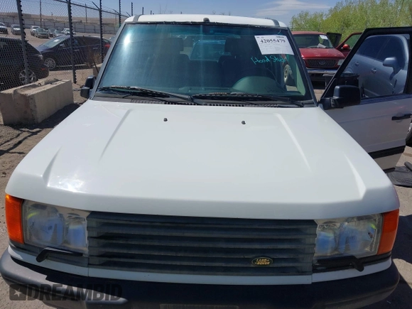 1998 Land Rover Range Rover with VIN SALPV1443WA401573, listed as a IAAI auction lot 42055479 with Not provided miles and . Bid and sale history available at DreamBid. Image 10.