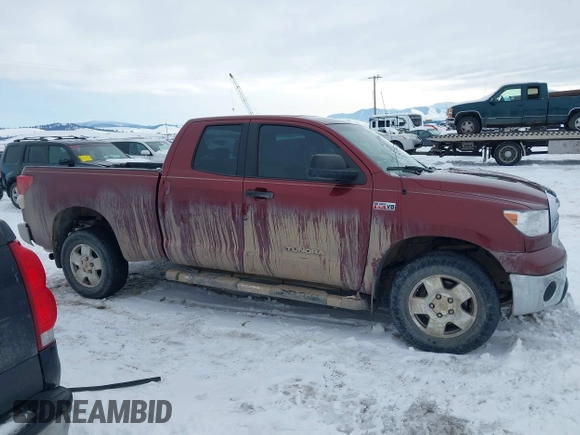 2010 Toyota Tundra z VIN 5TFUW5F17AX096876, wystawiony jako IAAI lot #41583521 z przebiegiem 118 084 mil mil oraz . Historia ofert i sprzedaży dostępna na DreamBid. Obrazek 13.