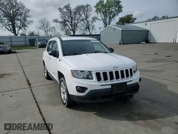 2017 Jeep Compass Sport с VIN 1C4NJCBA8HD124306, выставлен на аукционе Copart как лот 49730195 с пробегом 125 700 миль миль и Списание • Salvage title. История ставок и продаж доступна на DreamBid. Изображение 12.