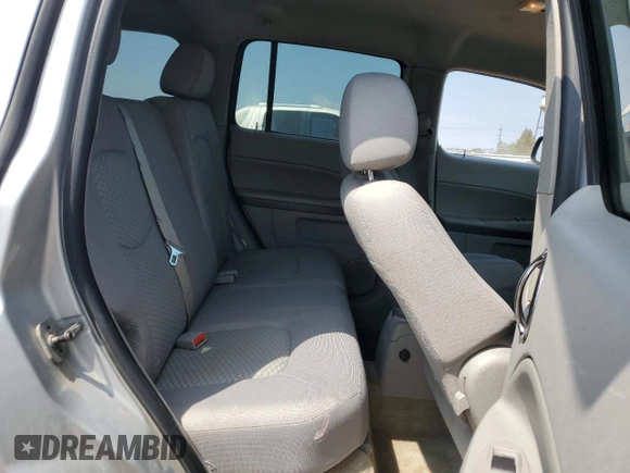 2011 Chevrolet HHR 1LT with VIN 3GNBABFWXBS576422, listed as a Copart auction lot 56232055 with 142,040 mi miles and Salvage title. Bid and sale history available at DreamBid. Image 10.