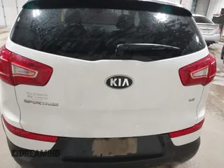 2013 Kia Sportage EX с VIN KNDPCCA28D7460687, выставлен на аукционе IAAI как лот 42467394 с пробегом 84 145 миль миль и . История ставок и продаж доступна на DreamBid. Изображение 16.