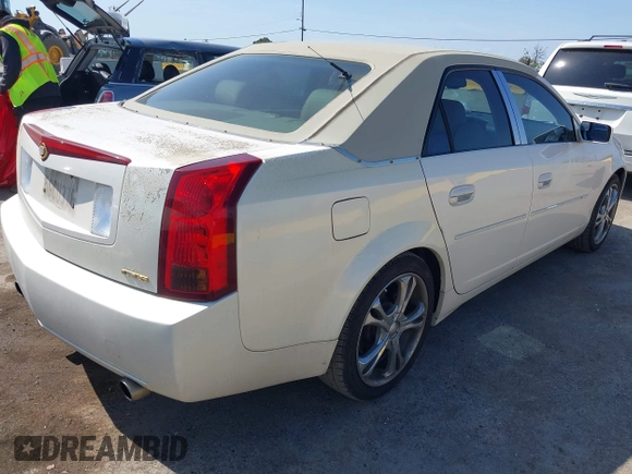 2004 Cadillac CTS with VIN 1G6DM577340132359, listed as a IAAI auction lot 42174306 with 165,844 mi miles. Bid and sale history available at carsss.com. Image 4.