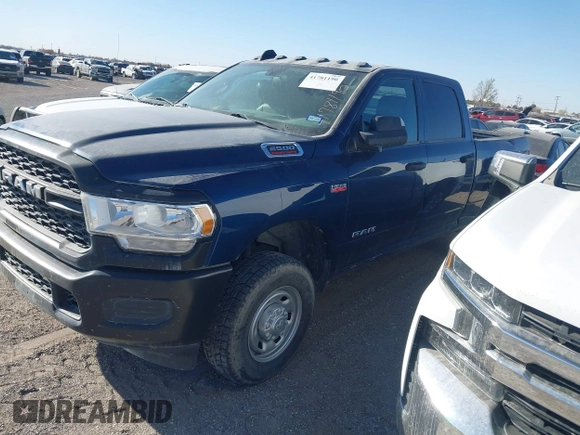 2022 Ram 2500 Tradesman with VIN 3C6UR5CJ9NG370754, listed as a IAAI auction lot 41781190 with 65,385 mi miles. Bid and sale history available at carsss.com. Image 17.