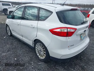 2014 Ford C-Max SE with VIN 1FADP5AU7EL504732, listed as a IAAI auction lot 41739282 with 60,801 mi miles. Bid and sale history available at carsss.com. Image 3.