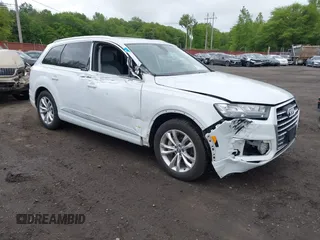 2019 Audi Q7 Premium Plus с VIN WA1LAAF78KD008289, выставлен на аукционе IAAI как лот 42308784 с пробегом 92 819 миль миль и . История ставок и продаж доступна на DreamBid. Изображение 1.