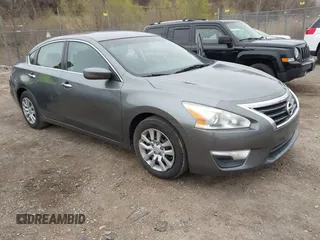 2015 Nissan Altima S with VIN 1N4AL3AP6FC269223, listed as a IAAI auction lot 42060581 with 144,335 mi miles and . Bid and sale history available at carsss.com. Image 1.