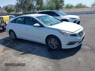2015 Hyundai Sonata SE z VIN 5NPE24AF2FH005030, wystawiony jako IAAI lot #42375598 z przebiegiem 205 991 mil mil oraz . Historia ofert i sprzedaży dostępna na DreamBid. Obrazek 1.