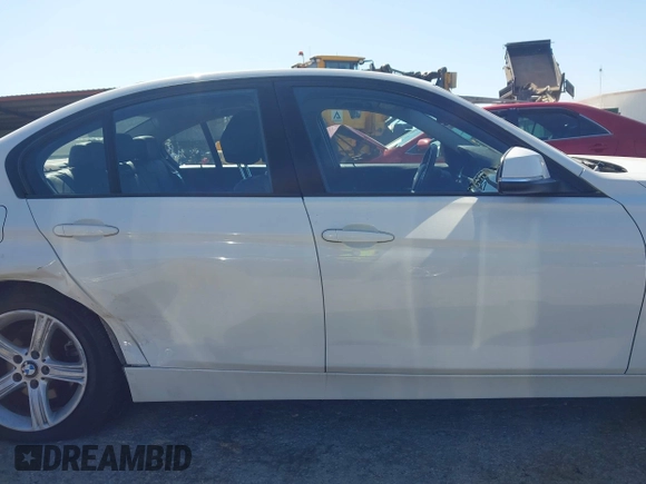 2014 BMW 3 Series 328i with VIN WBA3A5C58EF605108, listed as a IAAI auction lot 42129770 with 169,924 mi miles and . Bid and sale history available at DreamBid. Image 13.