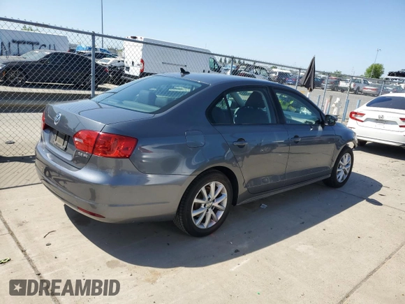 2011 Volkswagen Jetta Sedan SE w/Convenience & Sunroof PZEV with VIN 3VWDZ7AJ6BM120423, listed as a Copart auction lot 53132545 with 87,037 mi miles and Salvage Title. Bid and sale history available at carsss.com. Image 3.