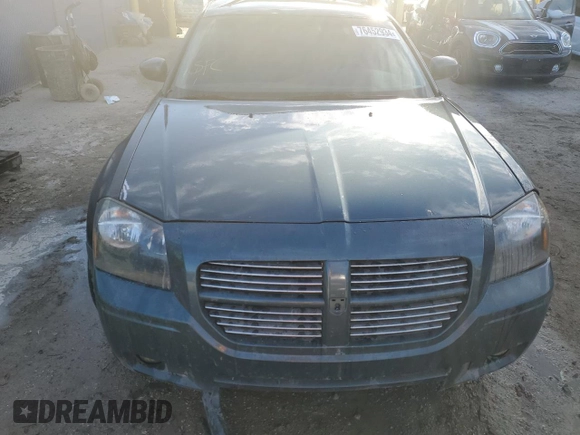 2005 Dodge Magnum RT z VIN 2D4GV58295H549141, wystawiony jako Copart lot #76452934 z przebiegiem 194 588 mil mil oraz Szkoda całkowita • Salvage title. Historia ofert i sprzedaży dostępna na DreamBid. Obrazek 5.