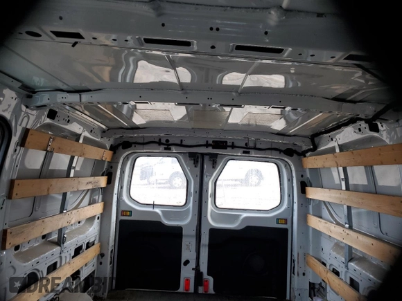 2017 Ford Transit with VIN 1FTYR1YM6HKB11030, listed as a Copart auction lot 87198464 with 173,848 mi miles and Salvage title. Bid and sale history available at DreamBid. Image 10.