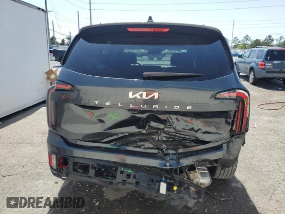 2024 Kia Telluride EX with VIN 5XYP34GC1RG552451, listed as a Copart auction lot 56739845 with 9,103 mi miles and Salvage title. Bid and sale history available at DreamBid. Image 6.