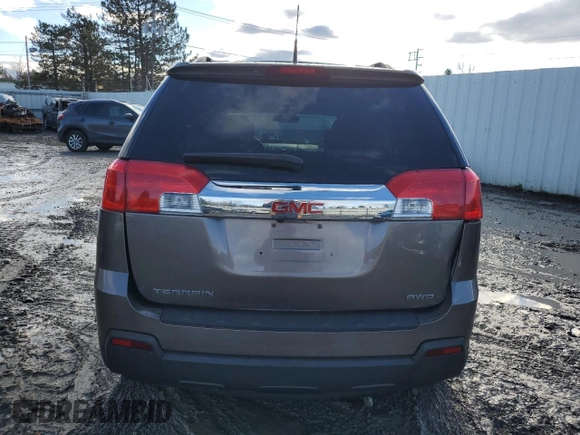 2010 GMC Terrain SLT-1 z VIN 2CTFLGEW8A6362310, wystawiony jako Copart lot #86506714 z przebiegiem 148 245 mil mil oraz Szkoda całkowita • Salvage title. Historia ofert i sprzedaży dostępna na DreamBid. Obrazek 6.