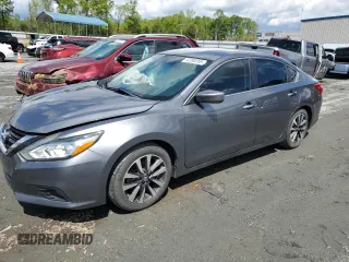 2017 Nissan Altima SV z VIN 1N4AL3AP0HC241839, wystawiony jako Copart lot #52990265 z przebiegiem 143 303 mil mil oraz Szkoda całkowita • Salvage title. Historia ofert i sprzedaży dostępna na DreamBid. Obrazek 1.