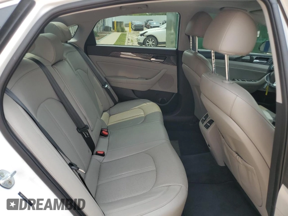 2018 Hyundai Sonata SEL z VIN 5NPE34AF2JH712411, wystawiony jako Copart lot #59324615 z przebiegiem 67 990 mil mil oraz Czysty tytuł • Clean title. Historia ofert i sprzedaży dostępna na DreamBid. Obrazek 10.